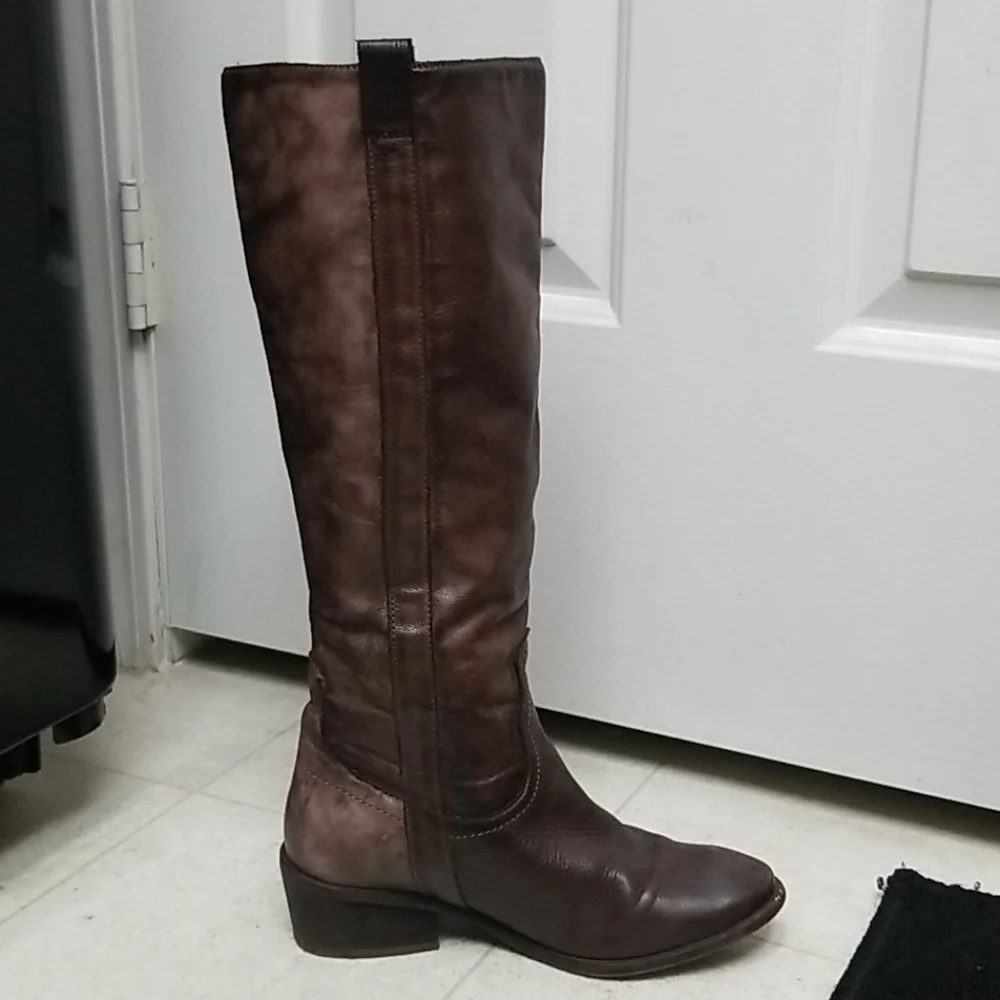 Gorgeous Distressed Leather Knee Boots